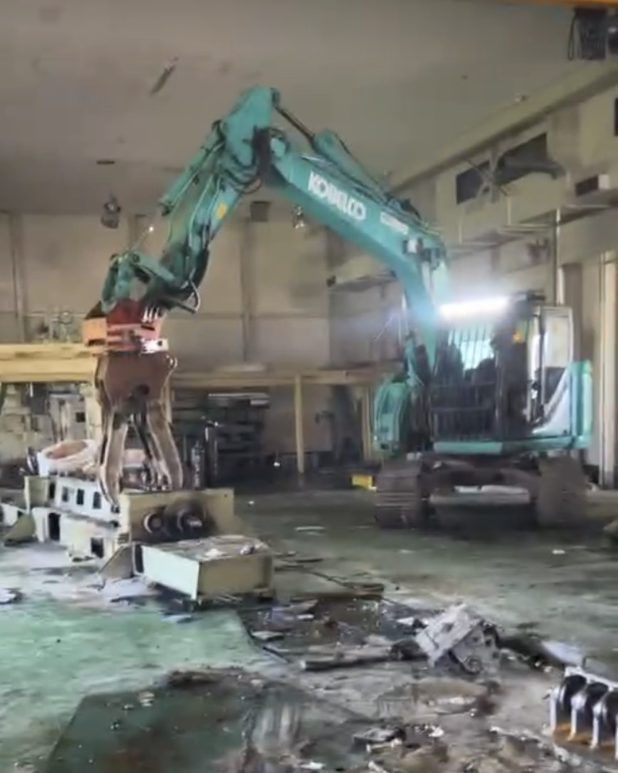 工場解体片付け